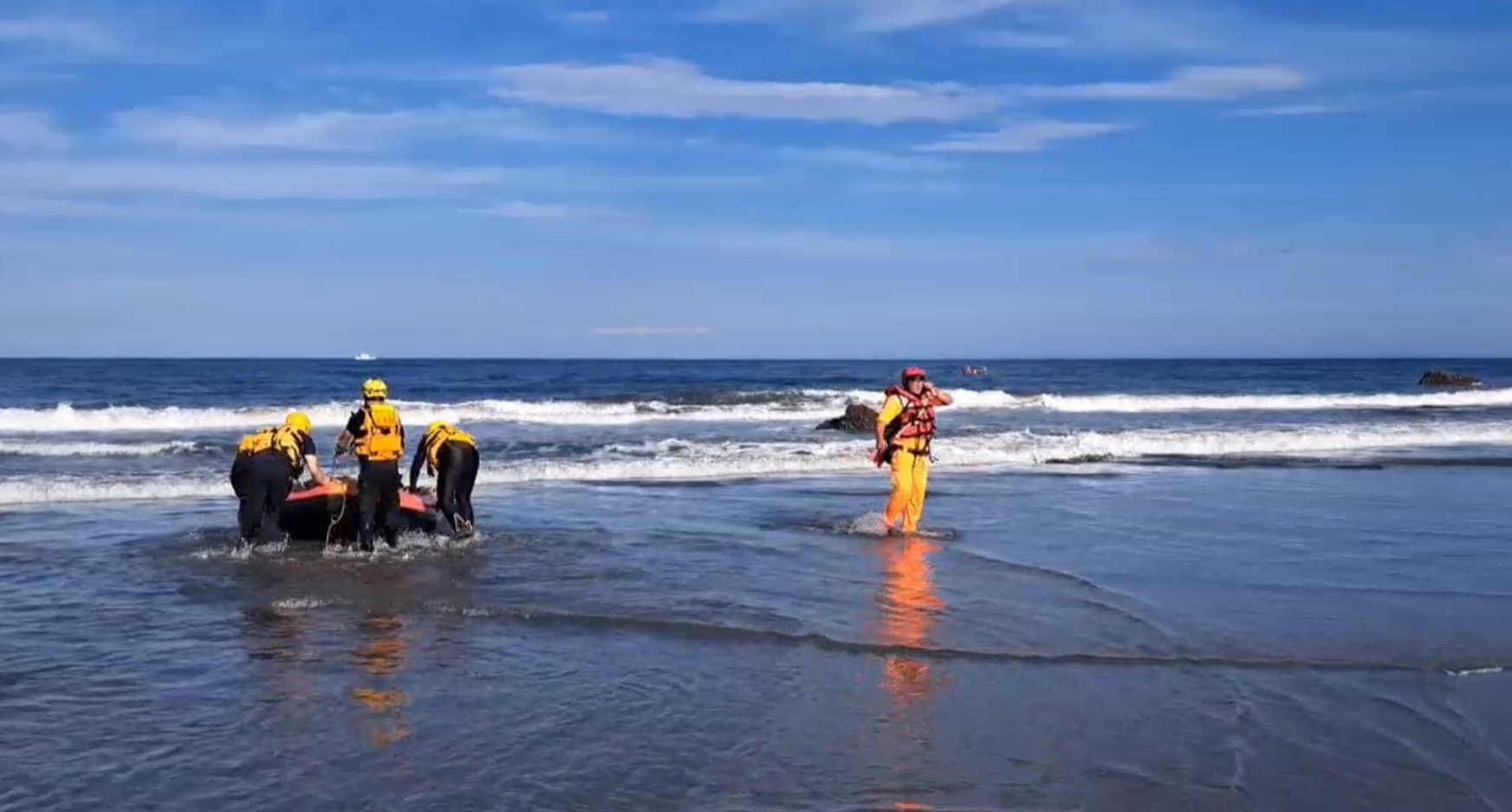 成功都歷「天空之鏡」傳18歲陳姓少年疑似溺水
