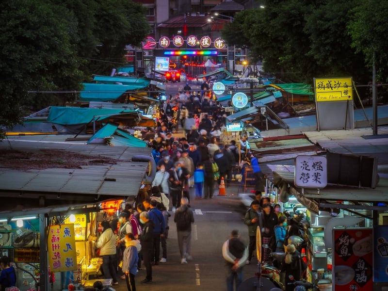 禁止摸錢又摸食物倒底是「過度擾民」，還是「早該如此」