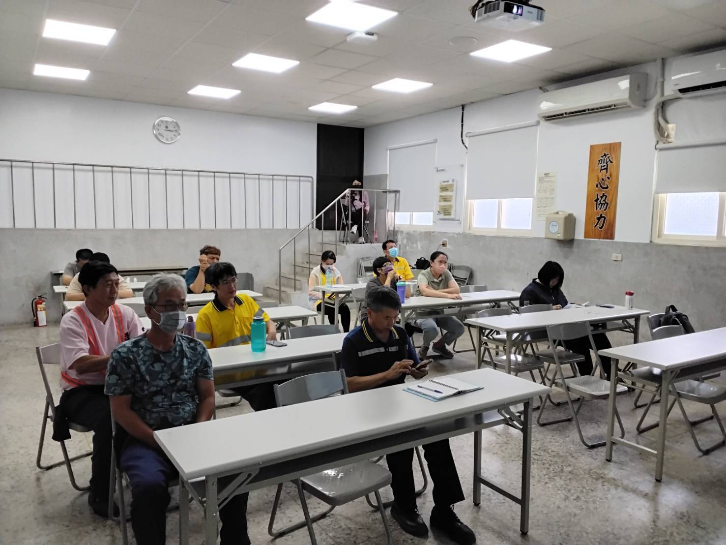 東警交通警察隊前進臺鐵機務段　宣導防禦駕駛與交安意識