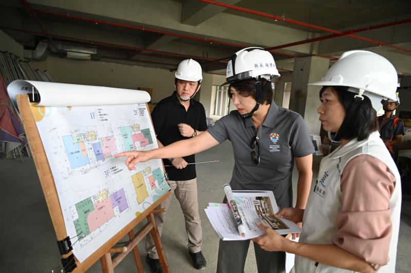 饒慶鈴視察臺東社福與文化發展建設成果