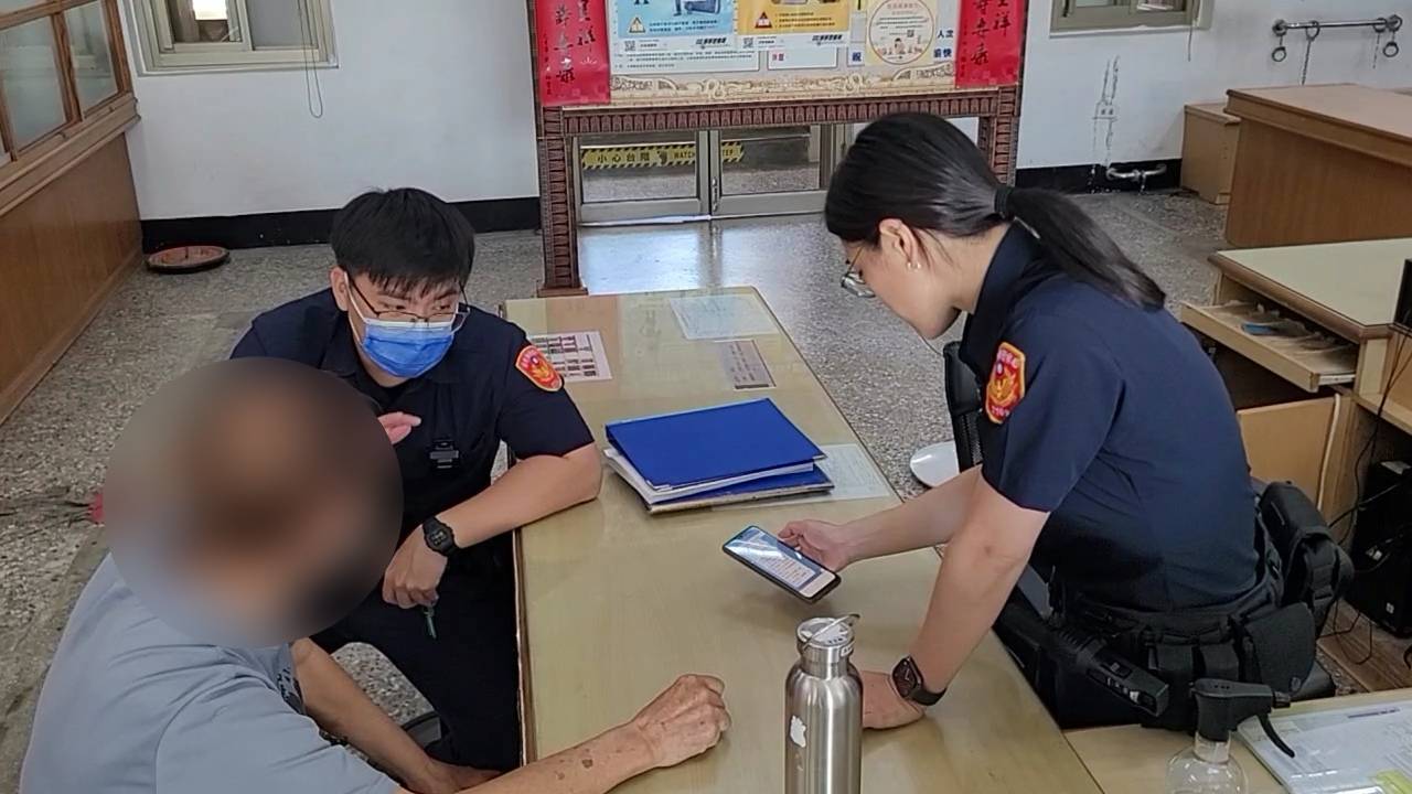 孫好意誤傳假訊息，阿公恐慌臨櫃諮詢關山警