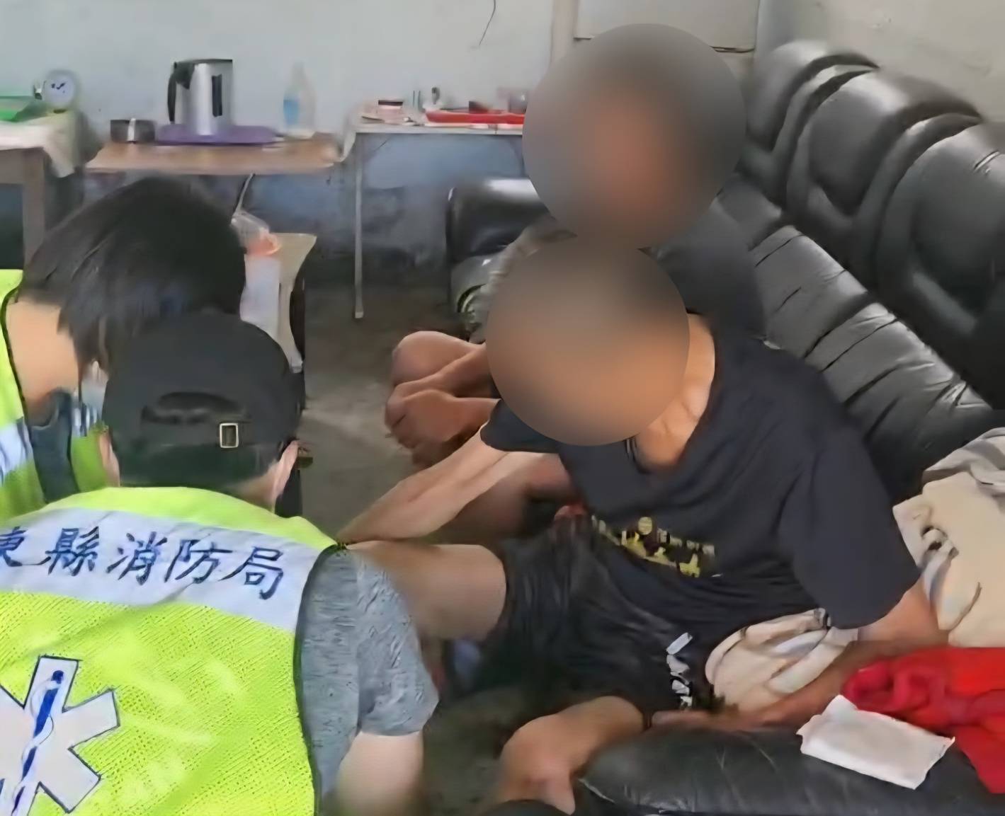 武陵警循聲救助受傷獨居男 落實社區警政