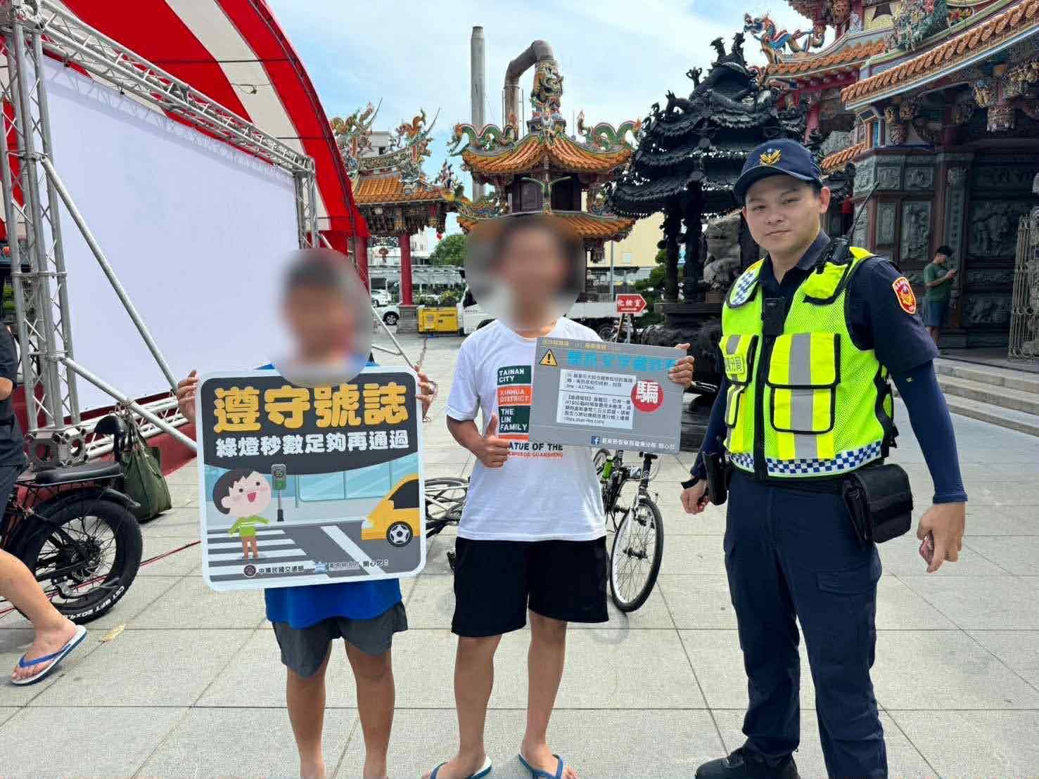 寶桑警前進廟宇 暑假安全、防詐一次講透透！