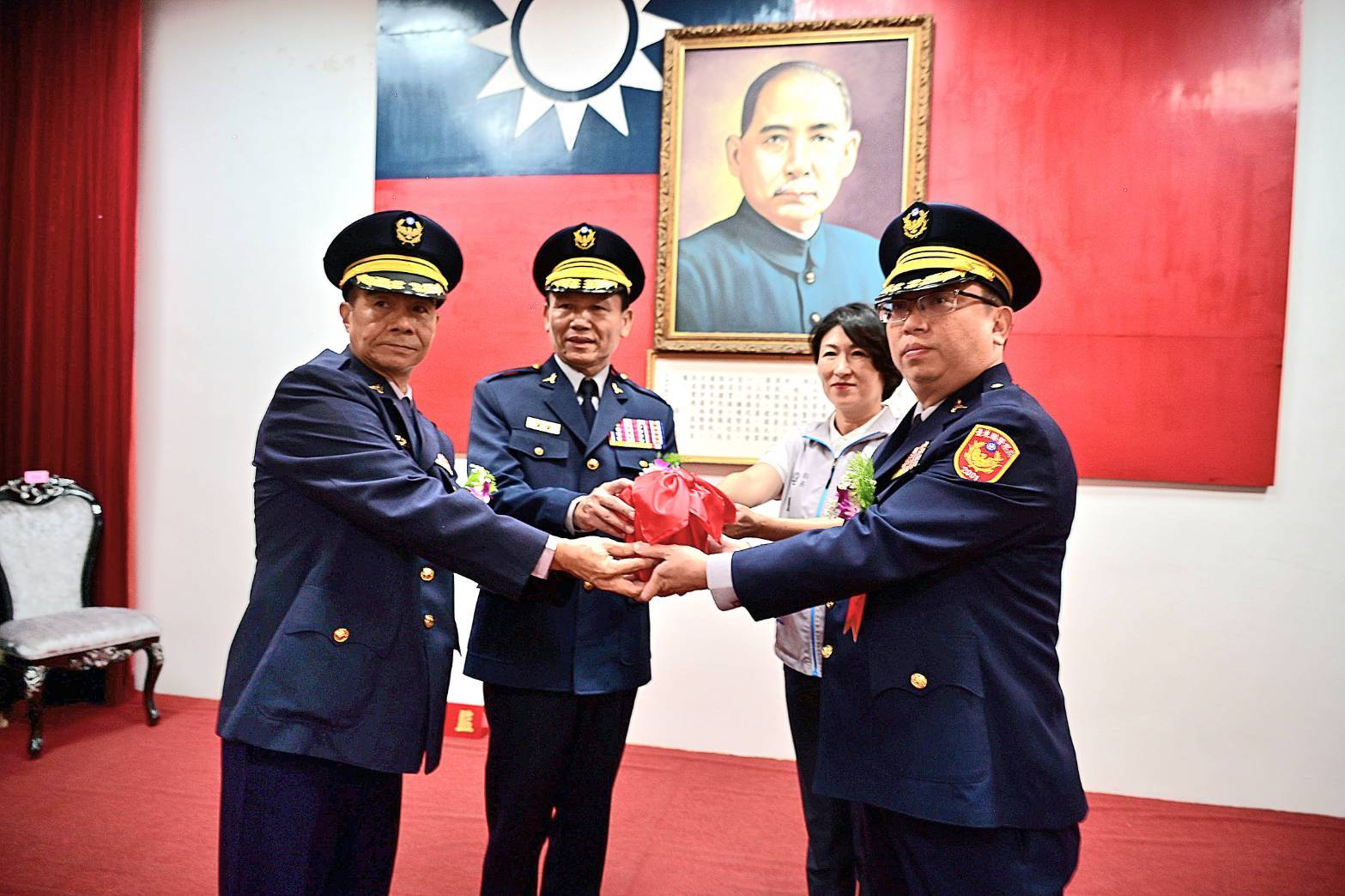 關山警分局新任分局長龔士哲履新就任 學經歷完整展現專業領導力