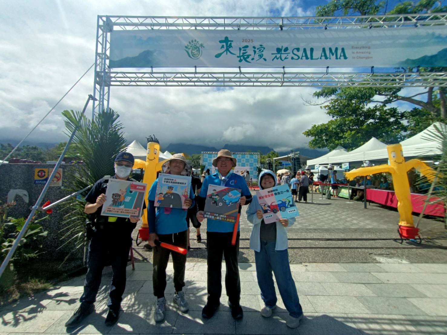 成功分局長濱分駐所深入部落活動 推廣交安與防詐觀念