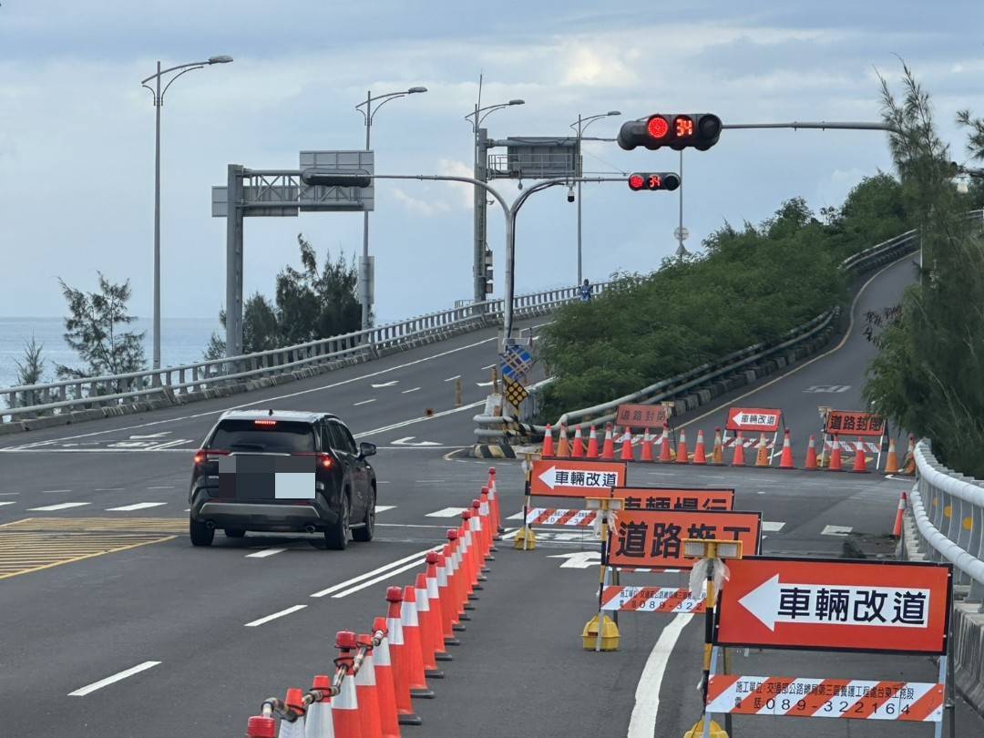 中颱楊柳來襲金崙大橋路段預警性封閉,大武警察分局籲民眾注意行車安全