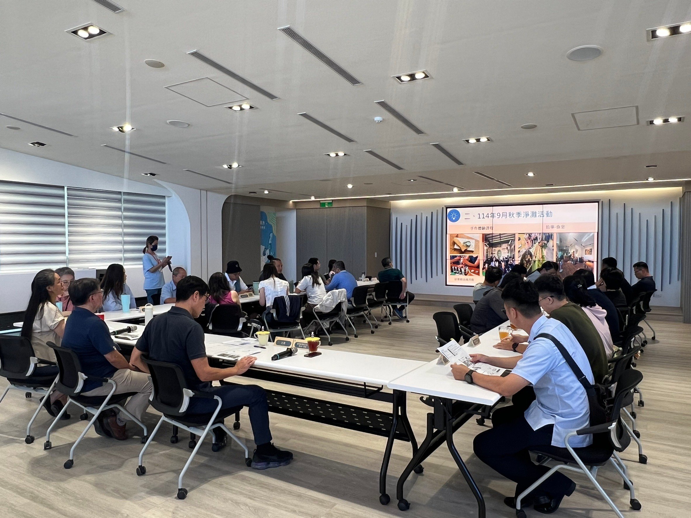 臺東縣召開「向海致敬」第三季跨平台會議 推動海岸清潔與漂流木再利用