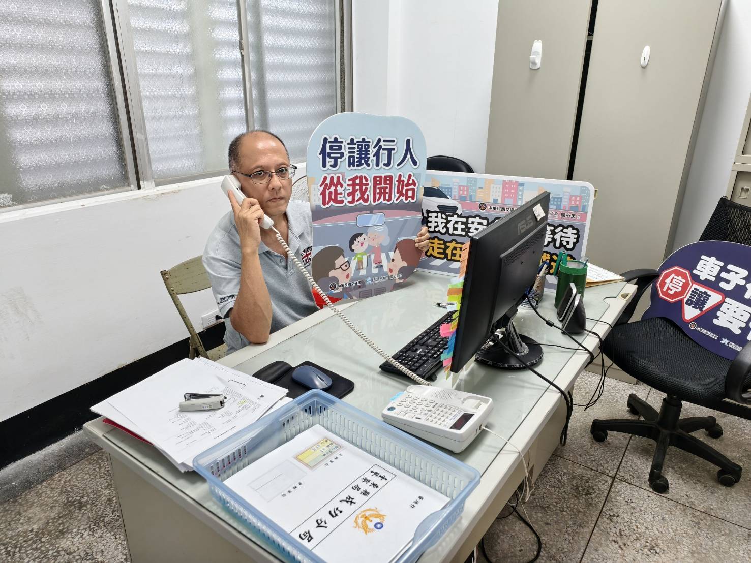 成功分局交通安全月宣導　警廣電話連線提醒高齡用路安全