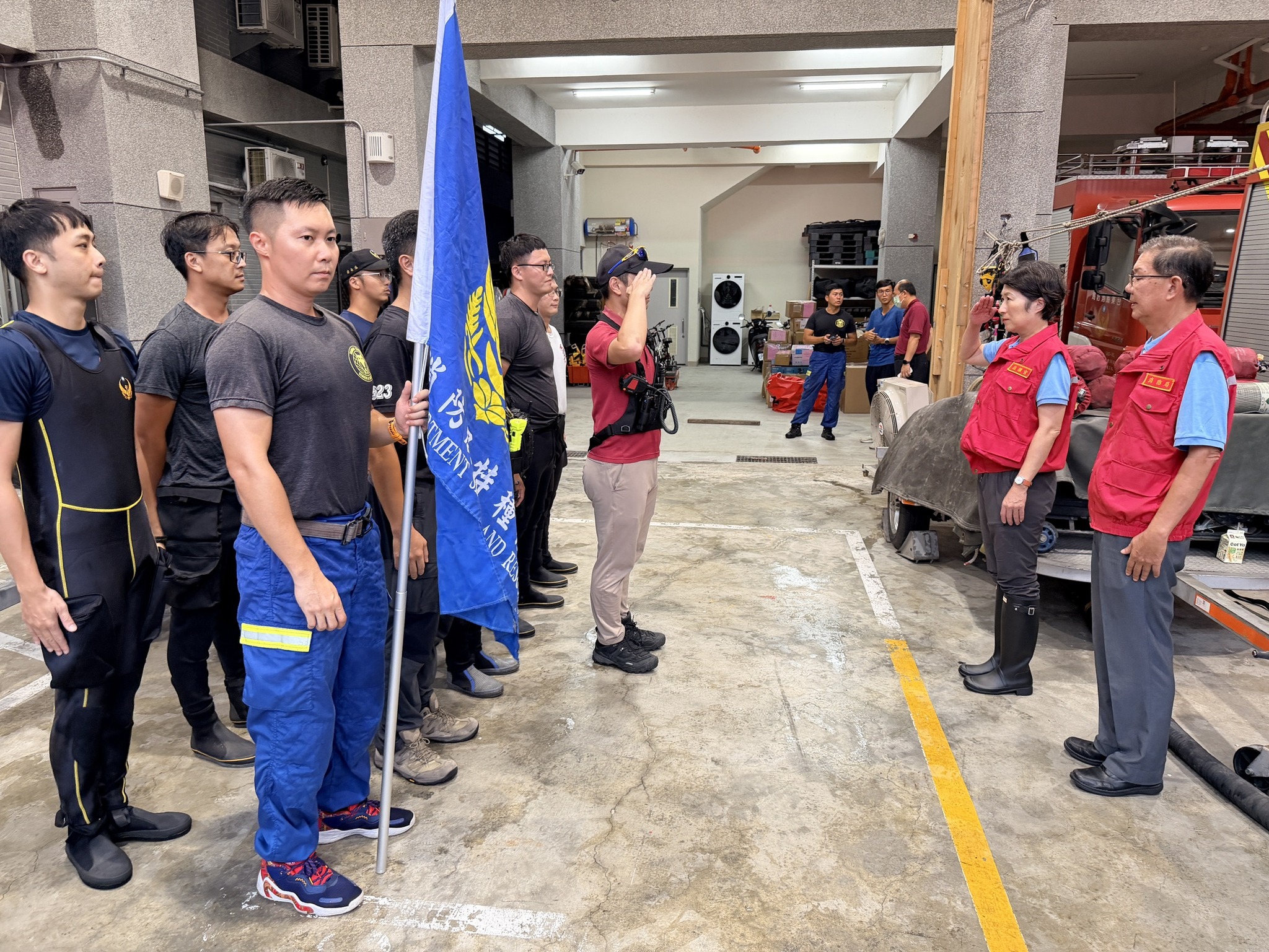 消防局緊急派員馳援花蓮，馬太鞍堰塞湖溢流釀災情