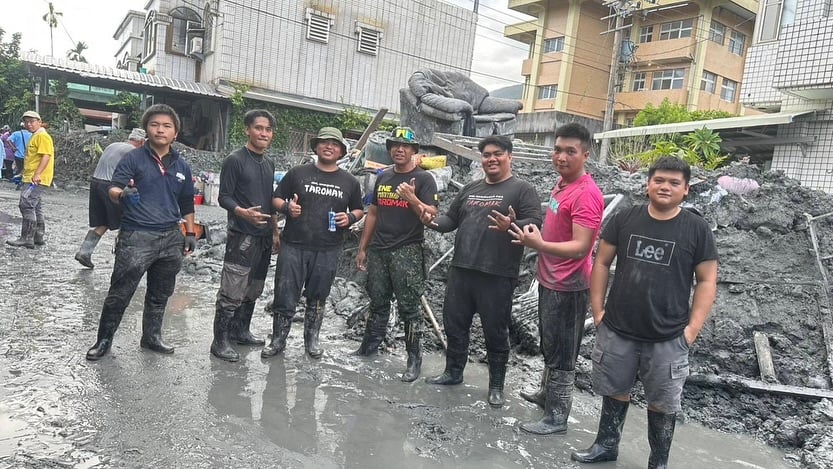 台東達魯瑪克青年團挺進花蓮光復 協助災後清理 