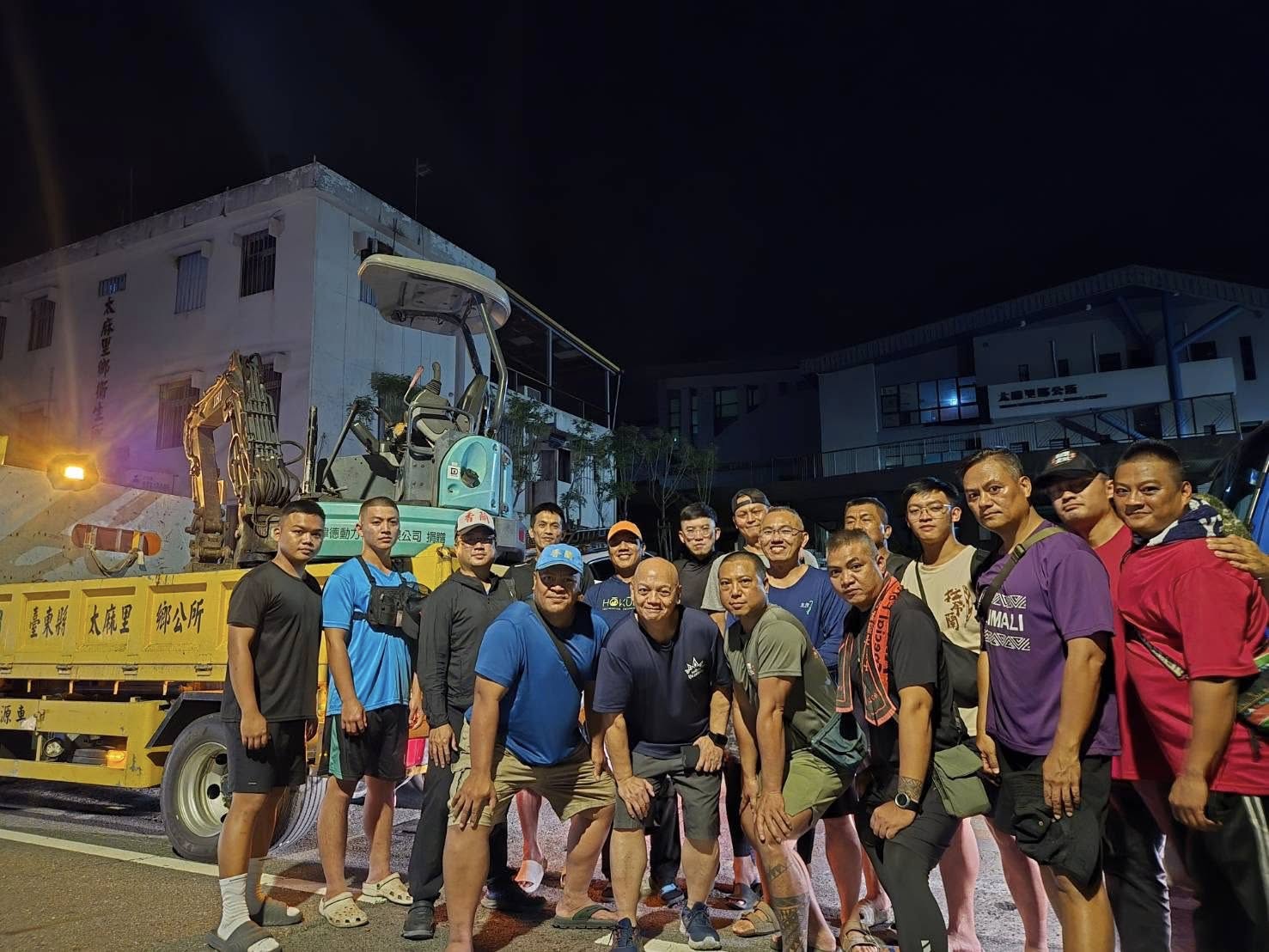 夜色出發、晨曦奮戰　太麻里青壯年馳援花蓮光復鄉