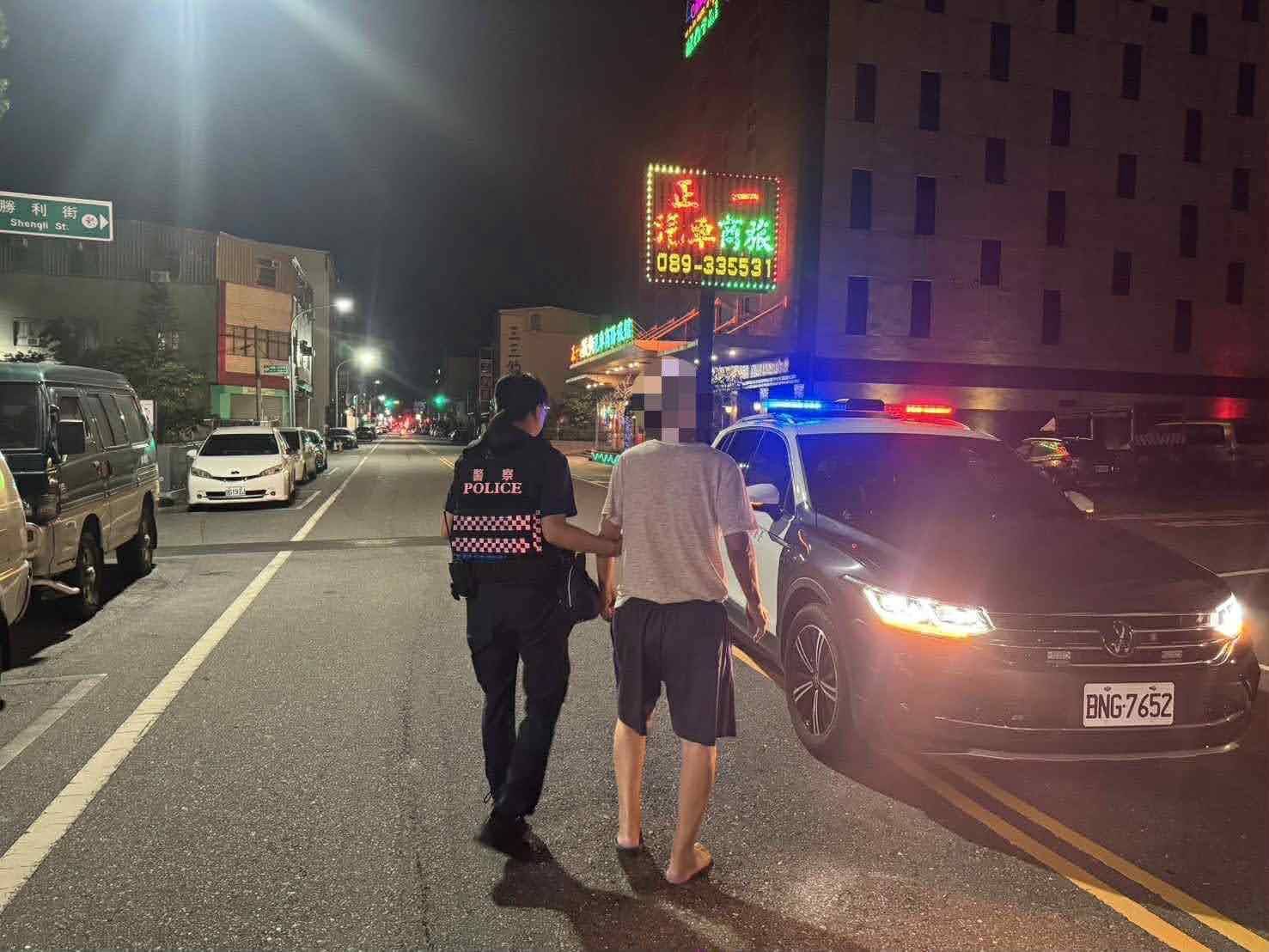 熱心寶桑警即時尋獲走失長者　助返家人團聚溫馨一幕