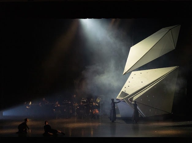 臺東縣府攜手新古典室內樂團 邀學童親臨劇場感受跨域創作之美