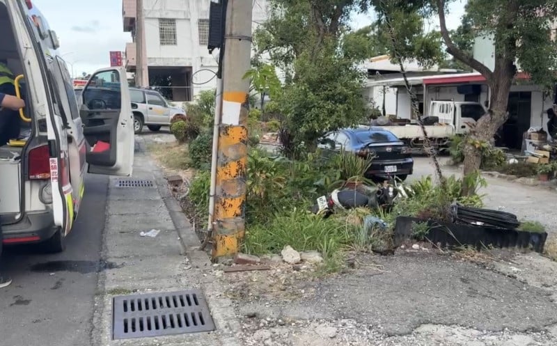 機車自撞 騎士不治