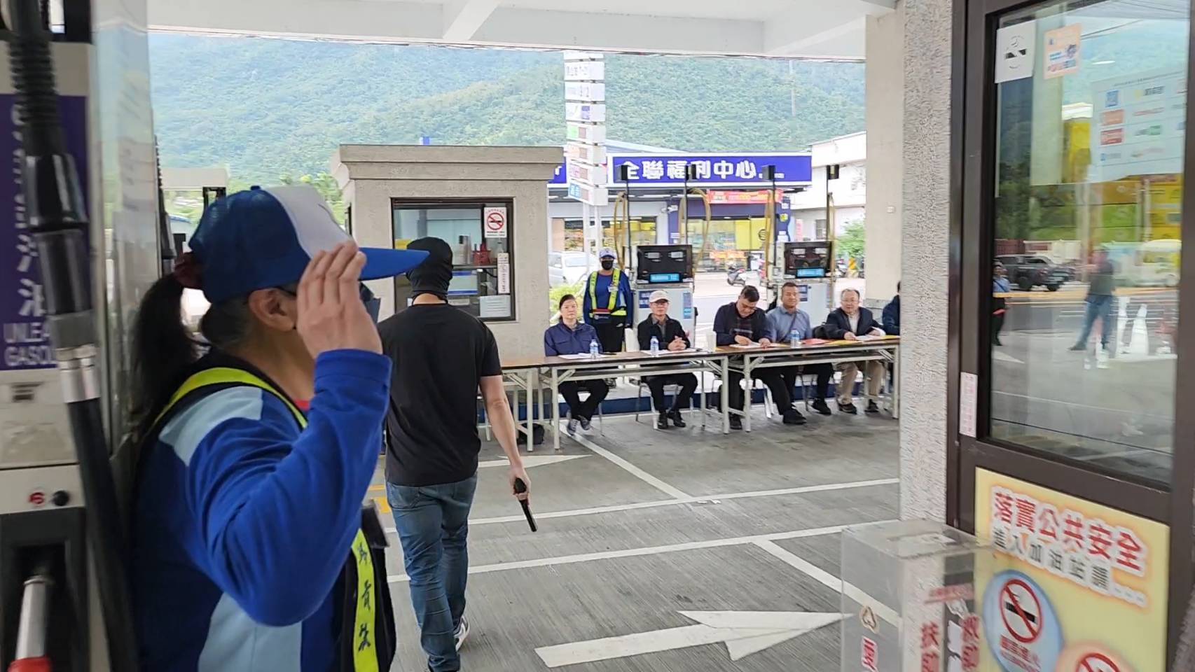 關山警察分局結合關山消防分隊及台灣中油公司　實兵演練提升加油站安全防護