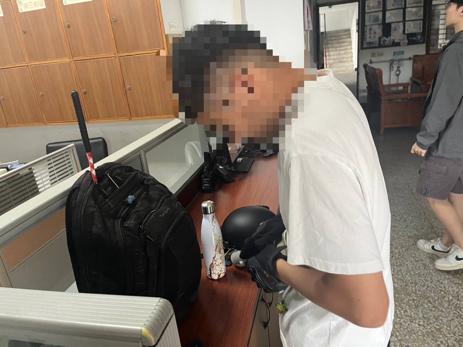 後背包遺落忘帶走　大武警察分局太麻里分駐所迅速尋獲協助失主取回