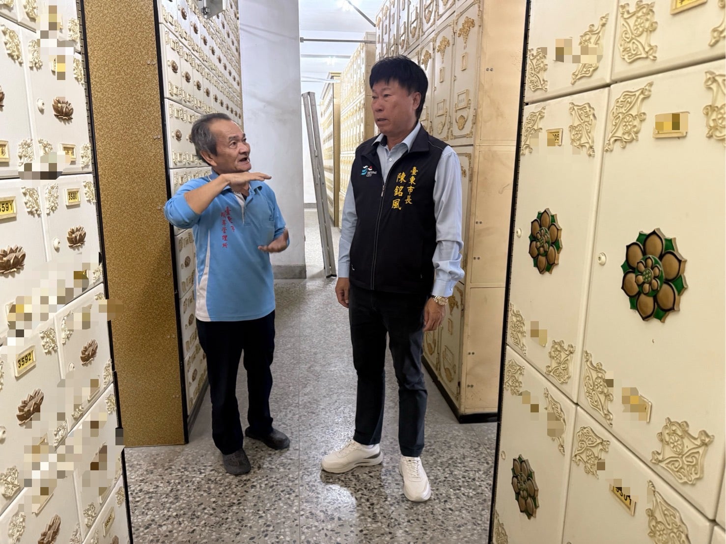 市長第一時間勘查  ! 臺東市生命園區櫃體、骨骸罐皆平安 