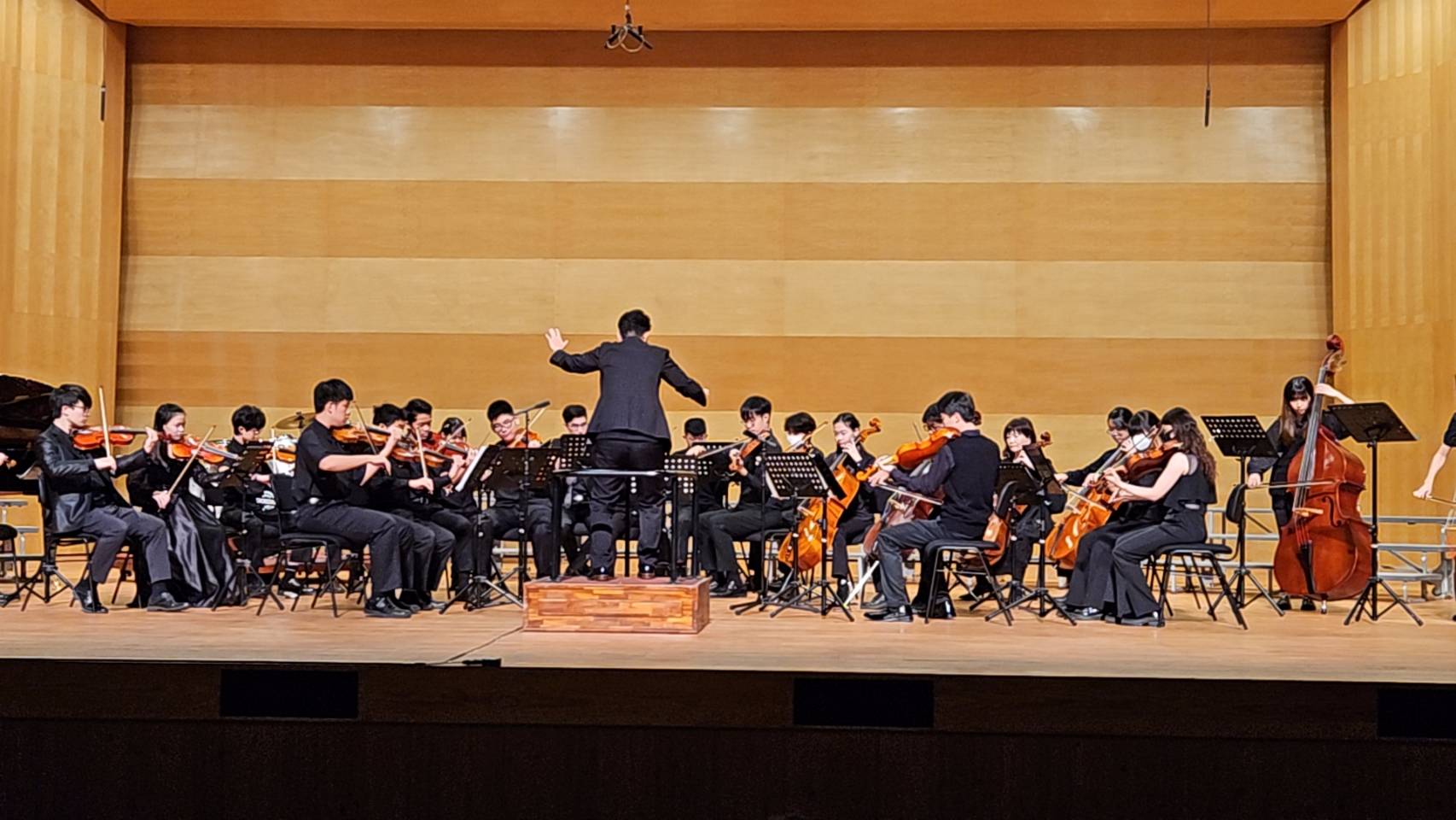 孩子的舞台在音符中發光　「2025愛在弦唱間」音樂會感動全場