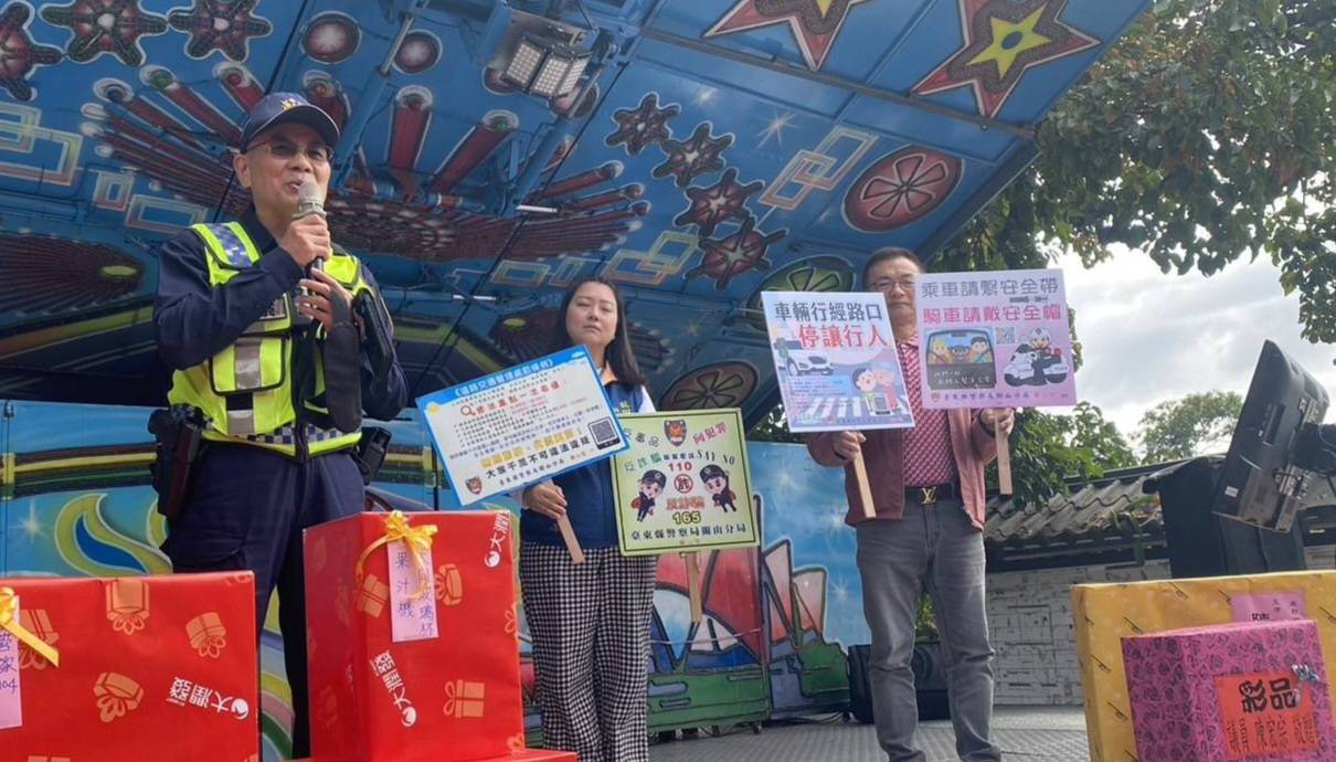 鹿野分駐所貼近民心走入龍田社區　宣講防詐騙與交通安全護民安