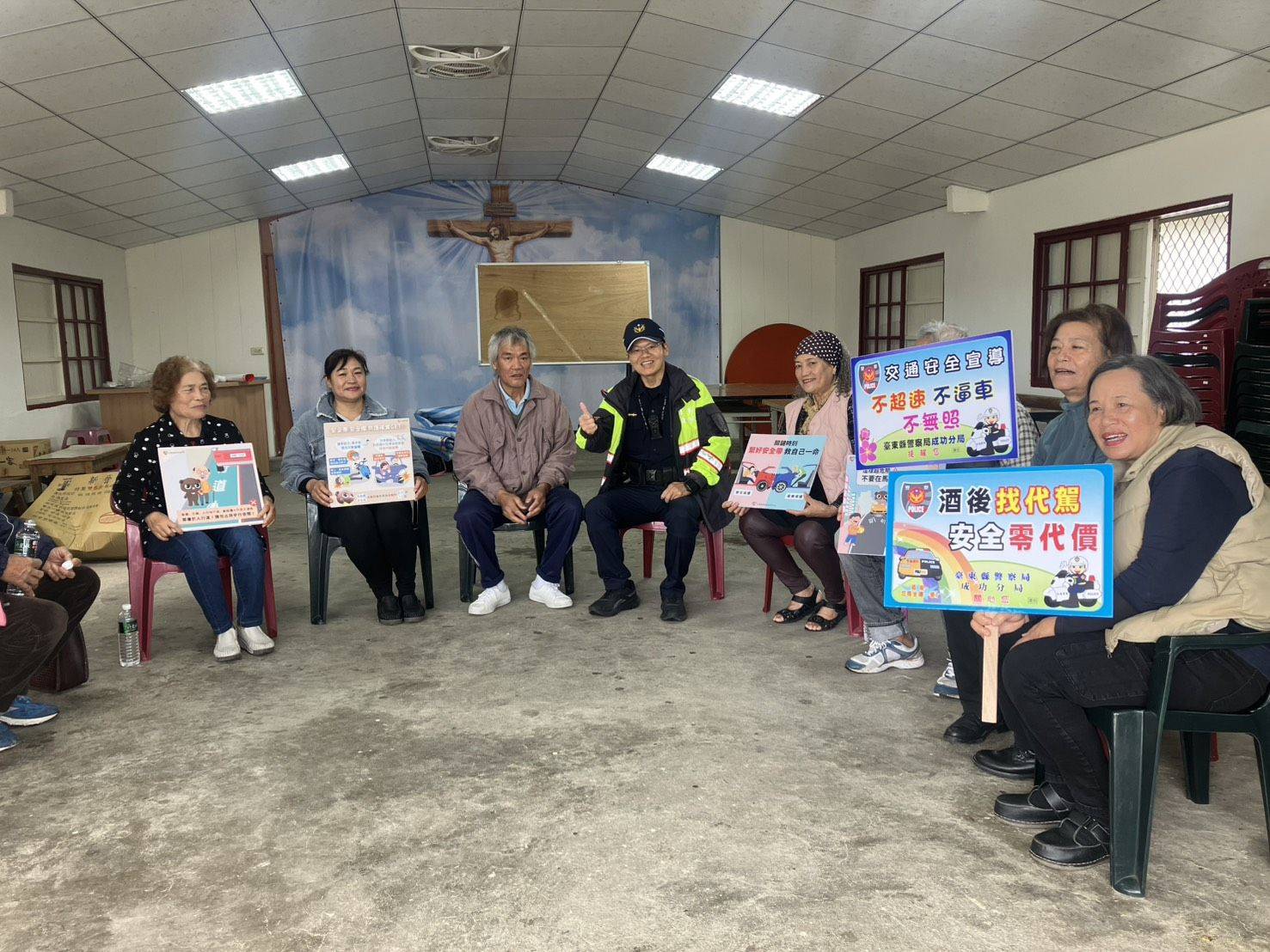 寧埔派出所走進社區暖身宣導　提前守護重要節日交通平安