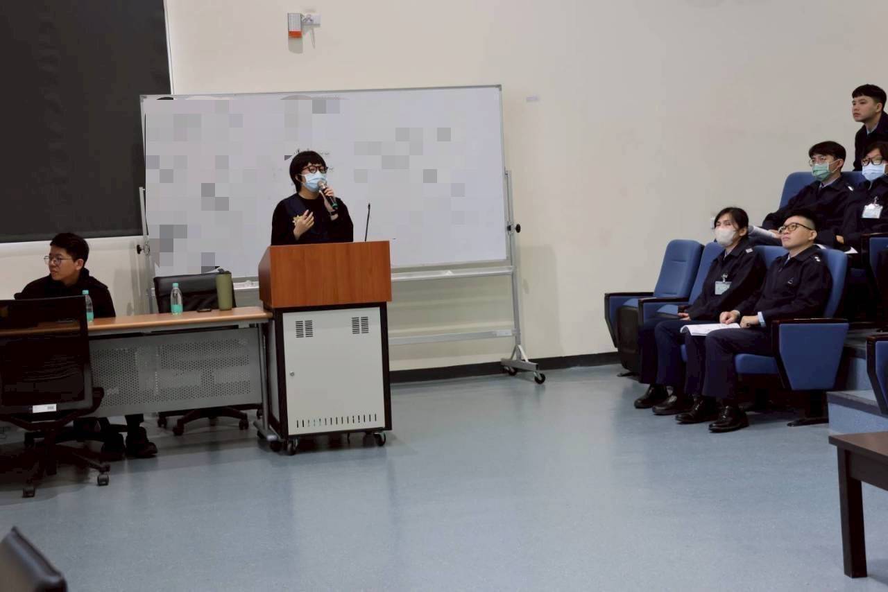 高獲利、低風險都是騙!東警前進志航基地解密詐騙陷阱