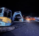 深夜作業膠筏翻覆 海巡馳援護平安