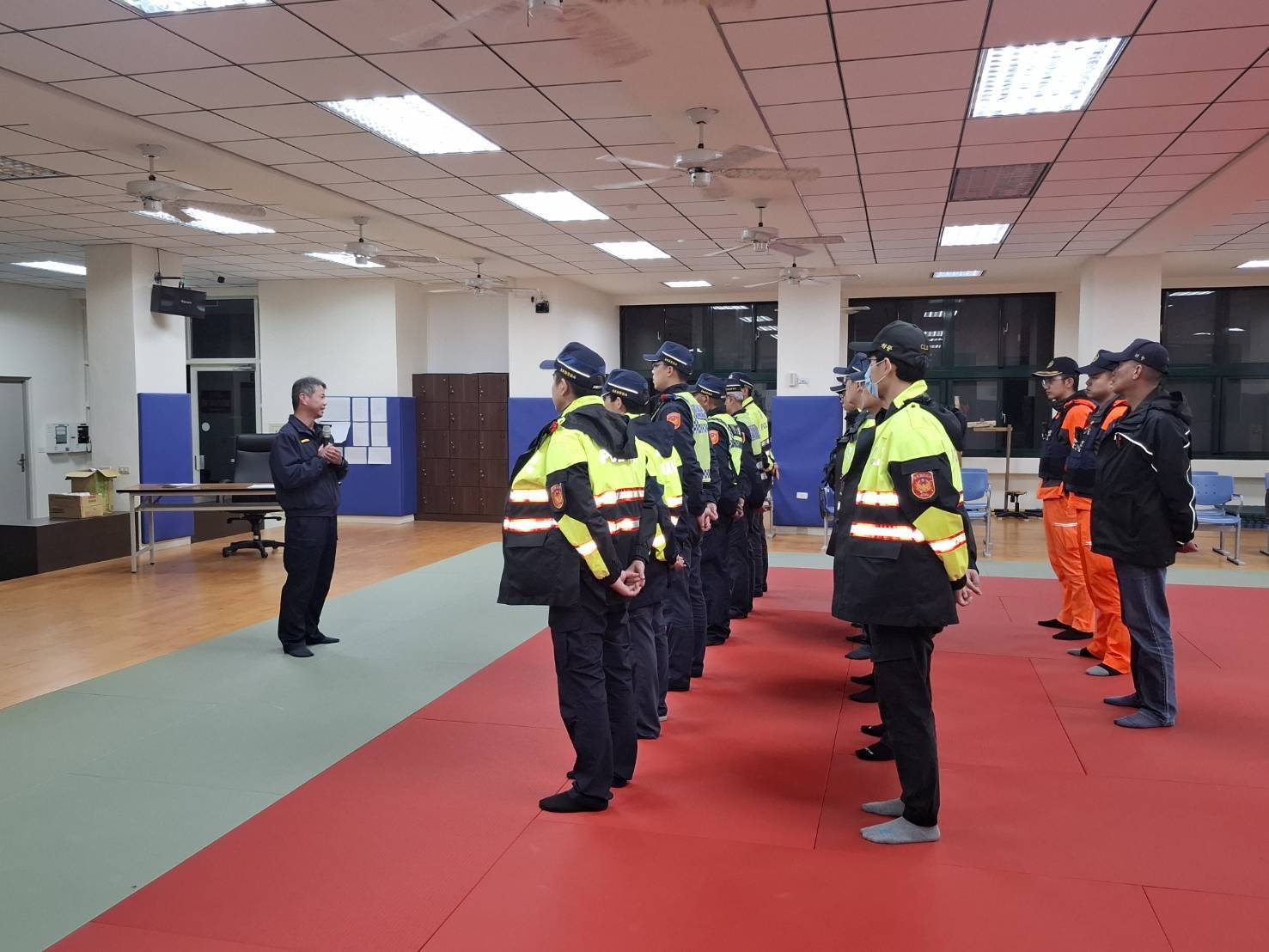 大武警察分局擴大臨檢火力全開　115年加強重要節日守護模式啟動！