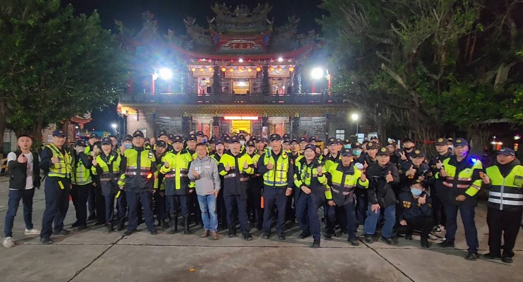 池上元宵祈福擔飯繞境圓滿落幕　關山警察全力護駕守護平安