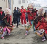 池上「元宵擔飯繞境」昨登場 ! 四村共譜客庄擔飯盛典 吸引近千名遊客、鄉親