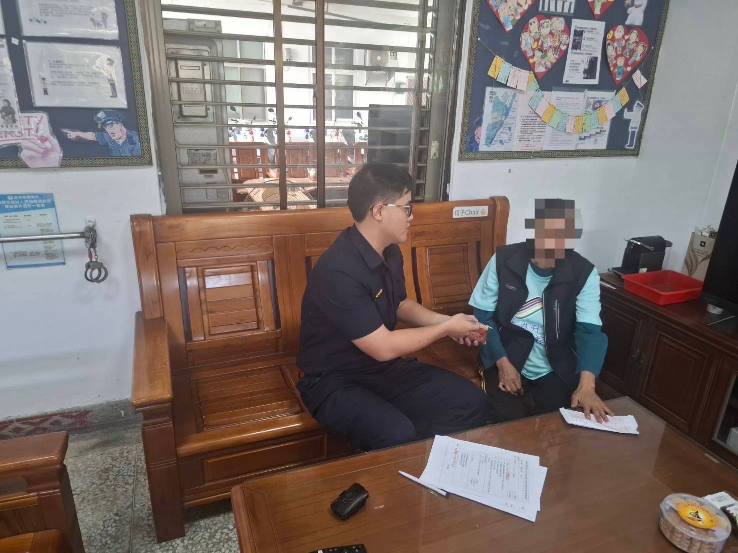 民眾遺失錢包心慌，太麻里警察迅速協助尋回