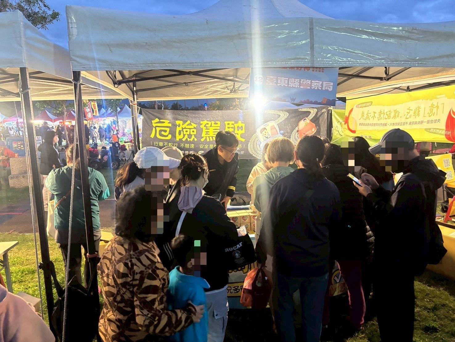 元宵熱鬧炸寒單 車輛慢行保平安