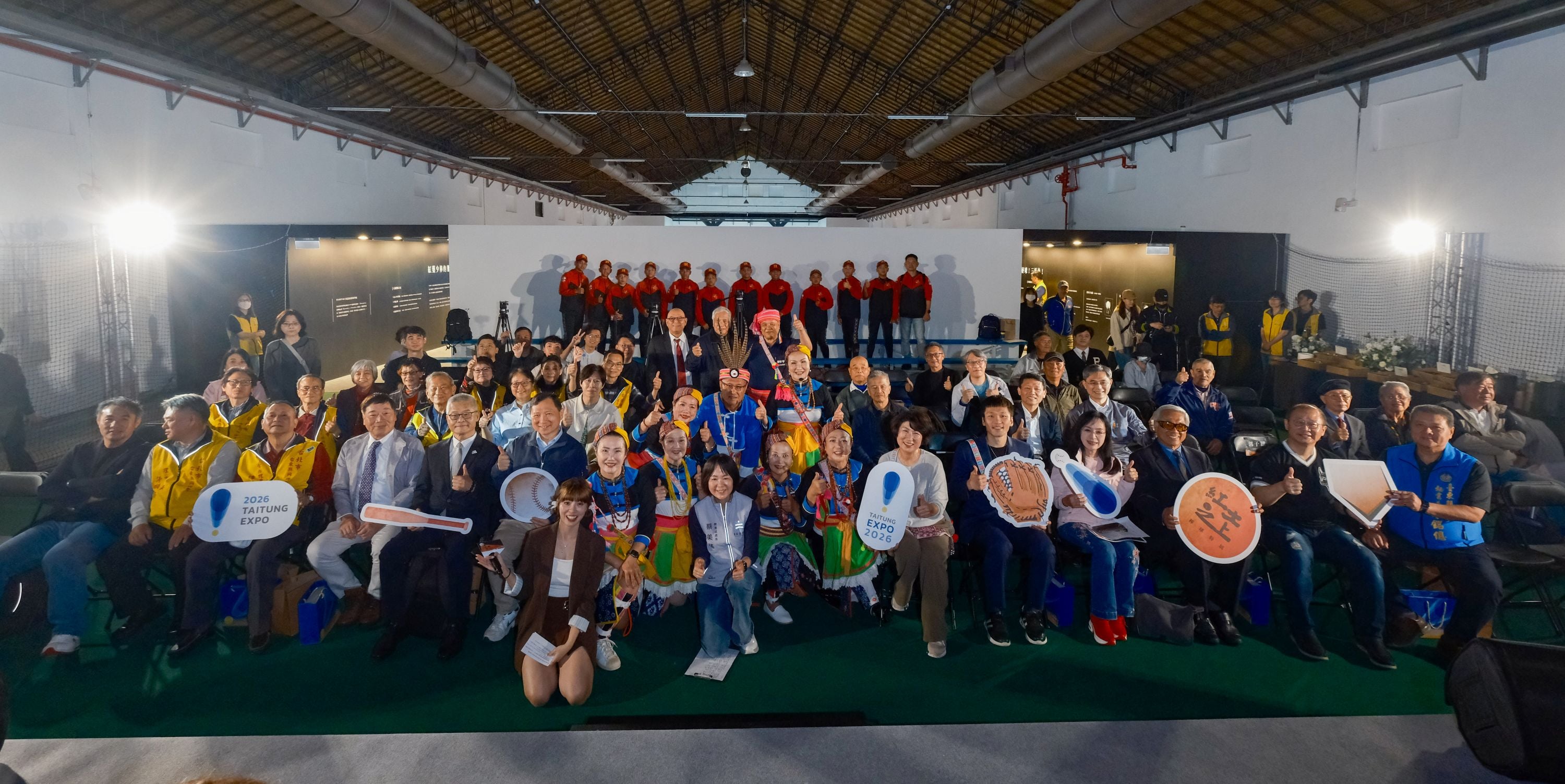 強棒出擊！2026台東博覽會先鋒「紅土之上」棒球特展 台北松菸開展 展現棒球精神