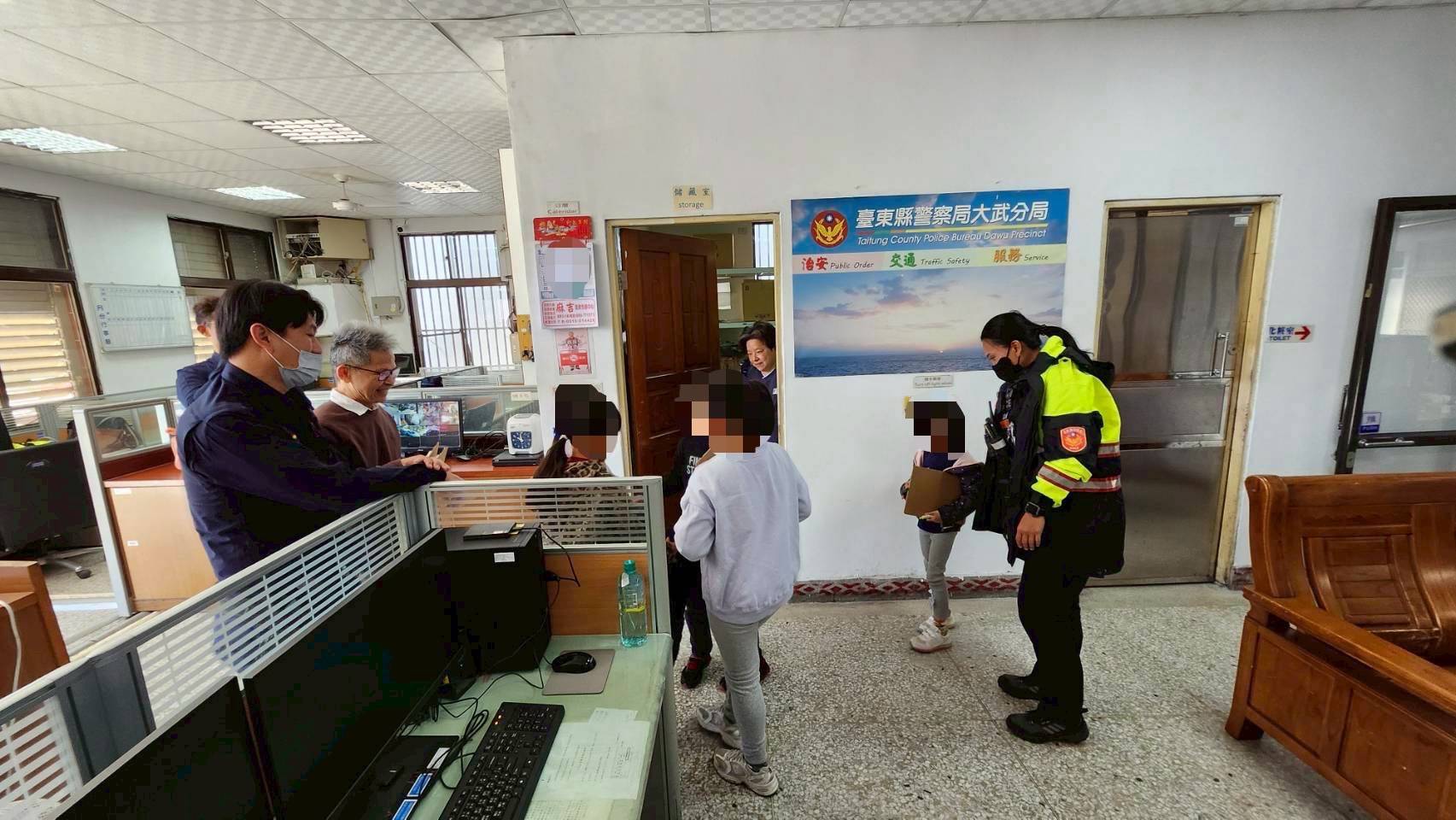 警察叔叔帶你看！香蘭國小學童走進太麻里分駐所學安全