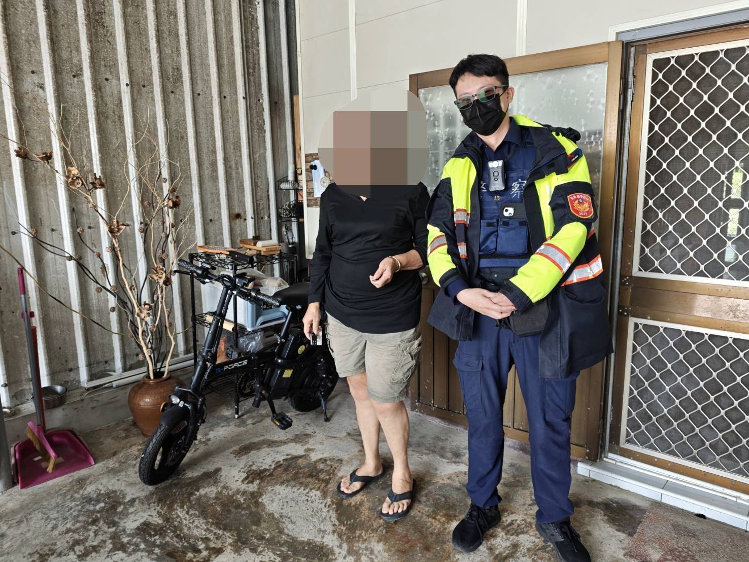 一把鑰匙守住一戶安心 新豐警察挨家詢問尋回失主