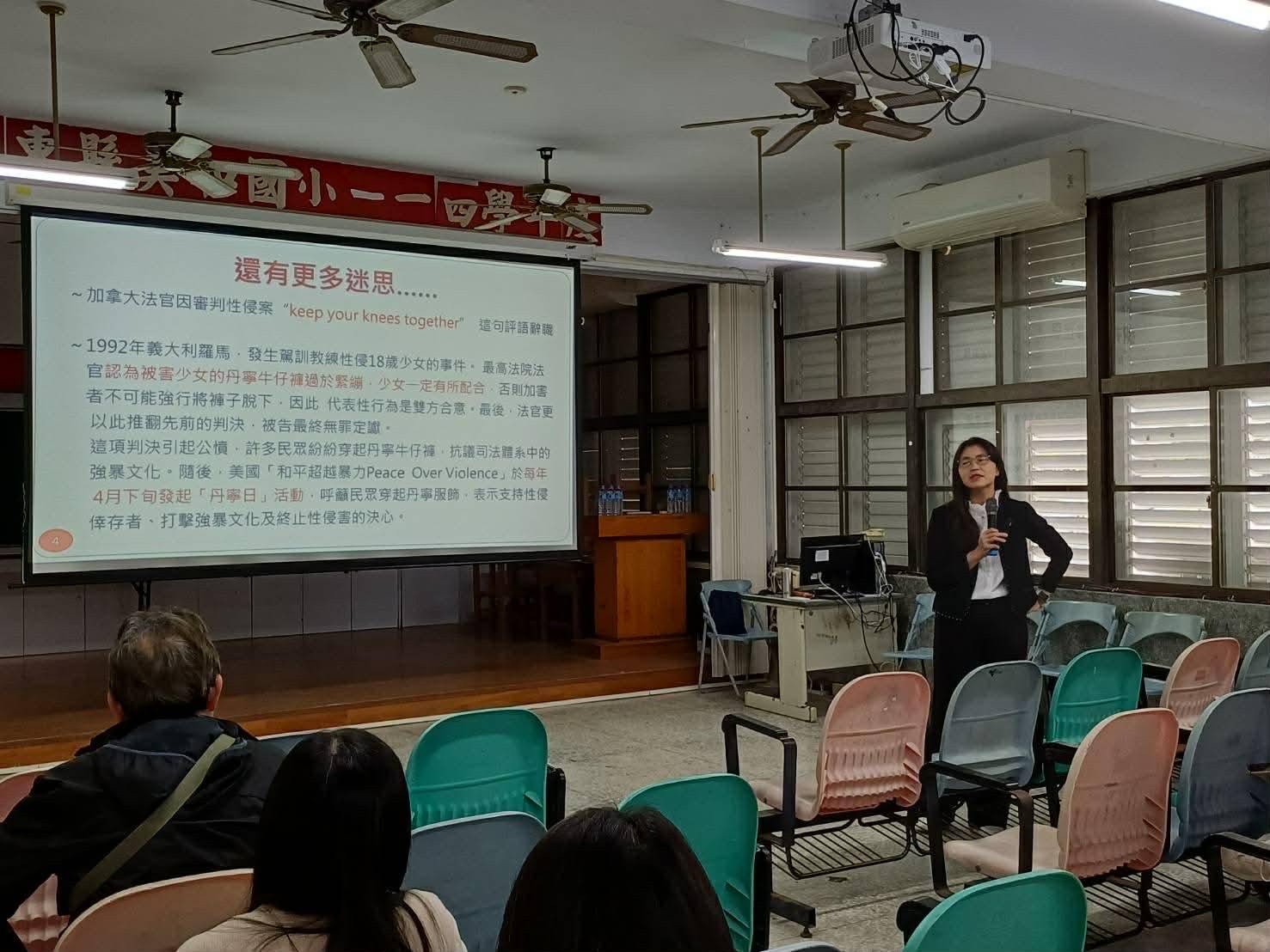 警察化身校園守護者 推動性平三法築起安全防線網 