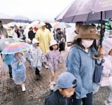 臺東親子路跑歡慶兒童節 逾200人齊聚大坡池跑出成長與笑聲