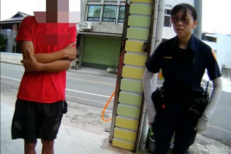 精神不穩男子街頭徘徊 新豐警察即時協助平安返家