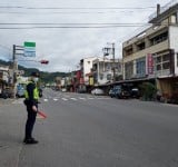 清明連假警尖峰設交整崗 ! 交通疏導、分流維護行車安全