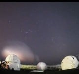  【墾丁夜驚魂】神祕「長龍」劃破恆春夜空！中國運載火箭海上發射引發暮曙光奇景 