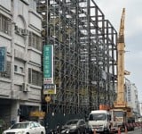 工程亂象惹民怨 ! 開封街施工卡學生 上下學時段　