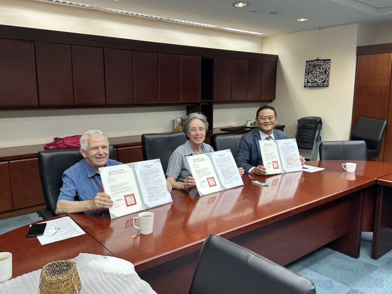 瑞士教師家族文物回歸台東跨世代情誼