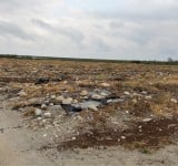 連夜出擊查緝未依法覆土、覆蓋「施肥異味」!   環保局長親自帶隊 再揪違規農地 