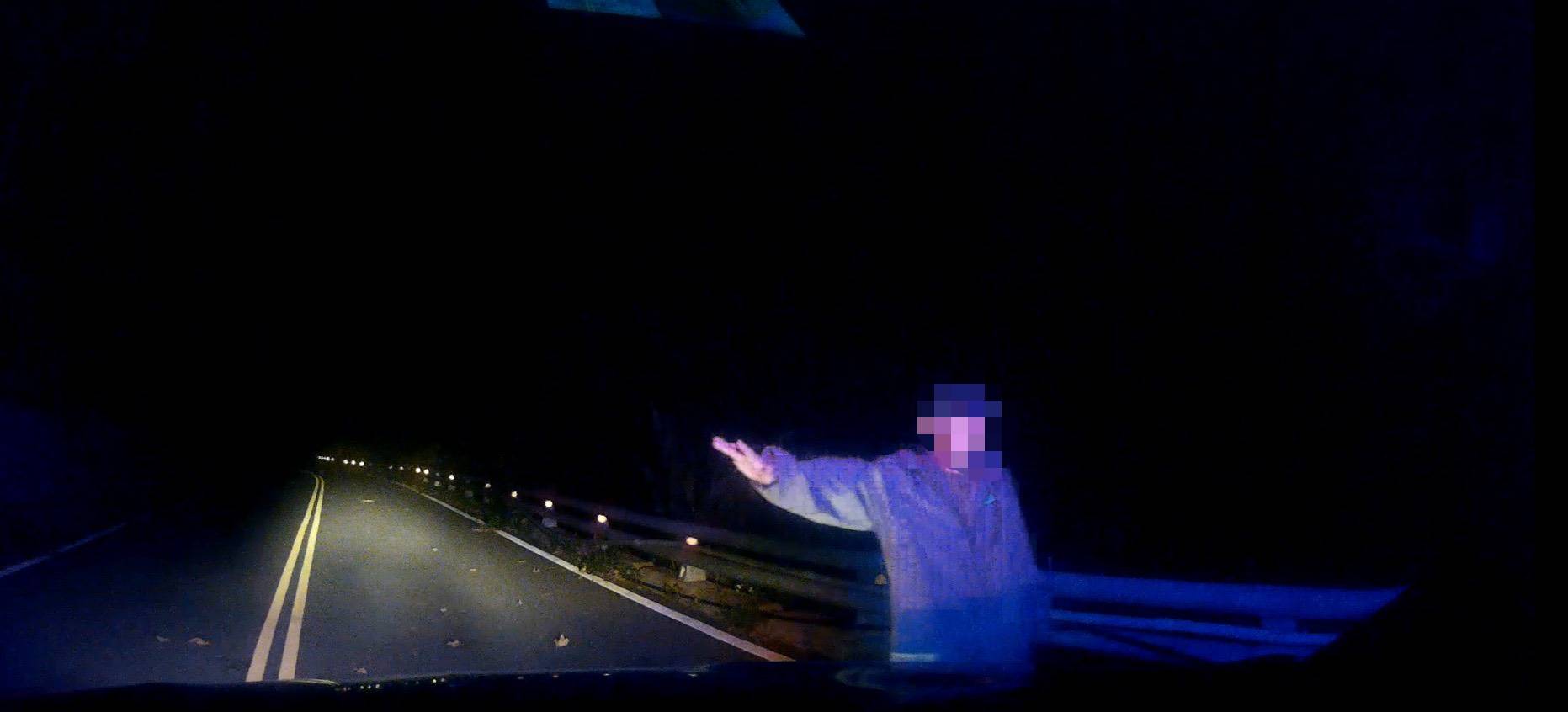 山區迷途求助，太麻里警察迅速尋獲並安全護送返家