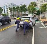 自小客車拋錨占道　東警即時排除維護交通順暢