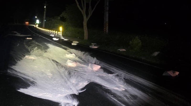 臺9線鹿野段深夜變「溜冰場」！