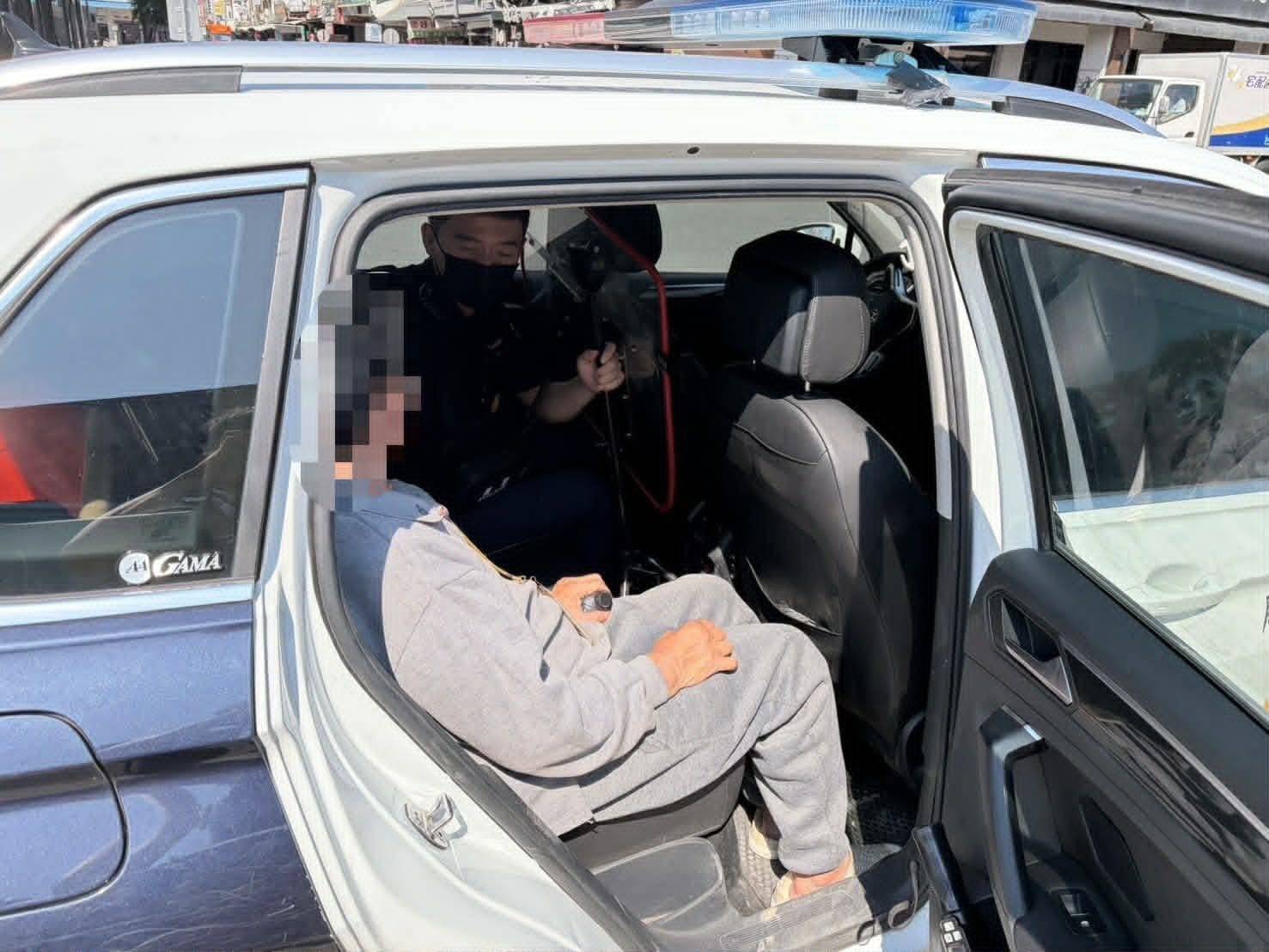 寶桑警察巡邏即時伸援　助迷途老翁平安返家