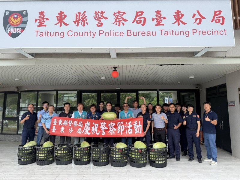 炎炎夏日送清涼　警友會挺臺東警察不打烊
