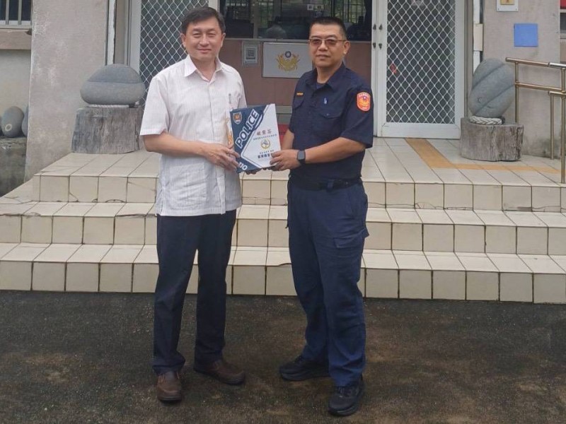 身揹9條通緝無所遁形，達仁警成功策動犯嫌投案