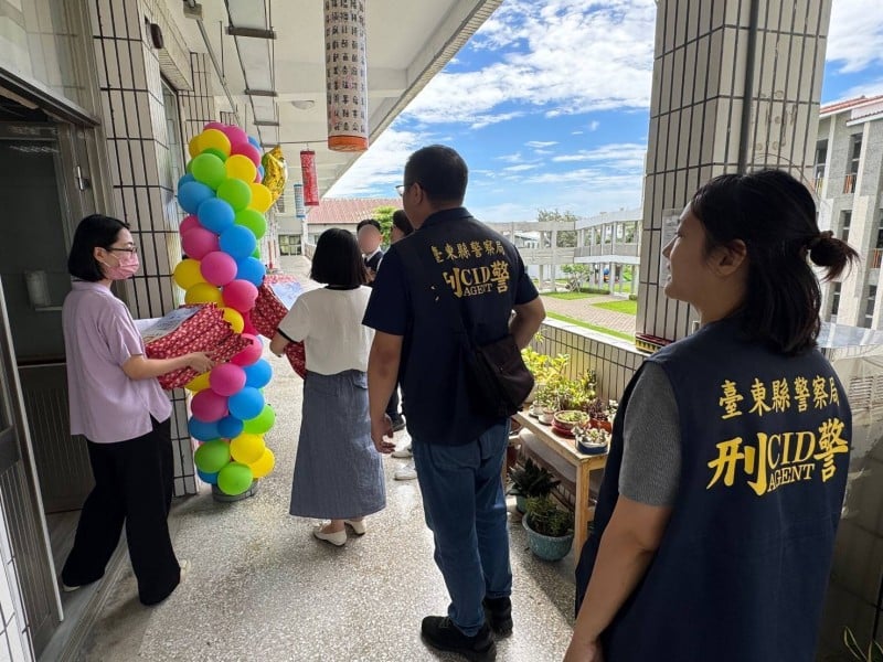 鳳凰花開畢業季！少年警察隊全面啟動校園安全維護 護航學子平安踏出校園