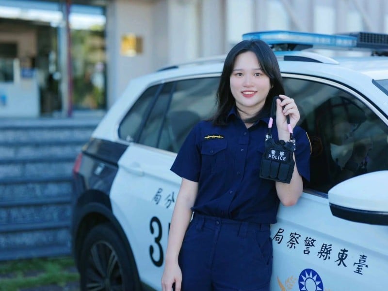 推出限量警察文創好禮，青春專案創意宣導互動